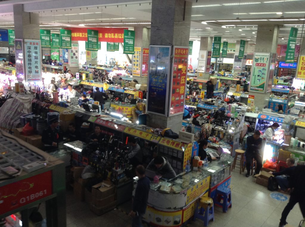 Electronic Markets in Huaqiangbei