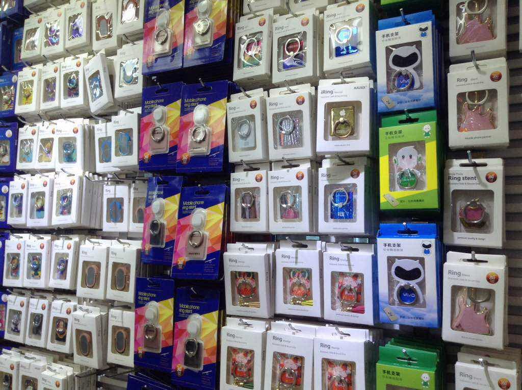 Shops selling irings in Longsheng phone accessories markets